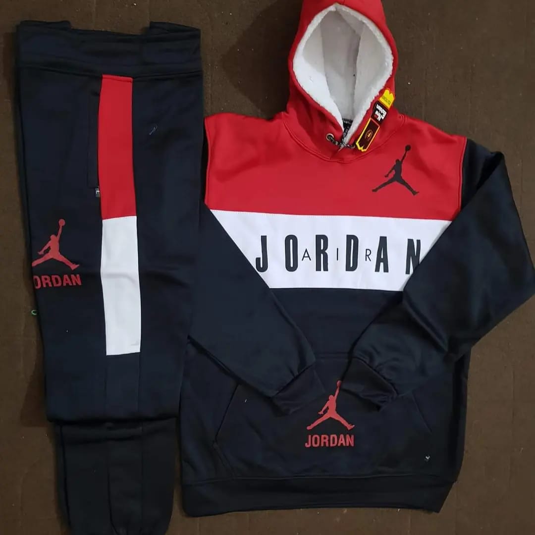 Comfort Meets Style: Your Go-To Winter Tracksuit